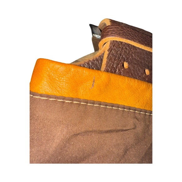 cognac-colored slouchy leather hobo bag - Picture 15 of 15